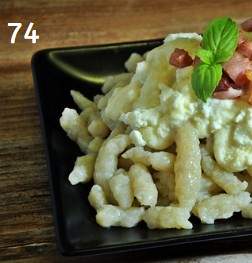 74. Halušky s bryndzou (550g)