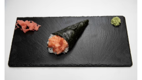 Spice Salmon Temaki