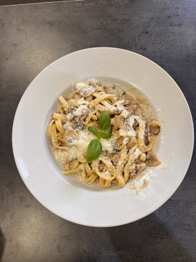 4. FUNGHI ( 1, 3, 7 )