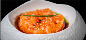 22. TARTARE SALMONE