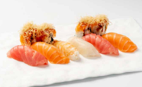 54 · SUSHI PICCOLO - 1 Porzione