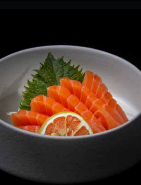 60 · SASHIMI DI SALMONE