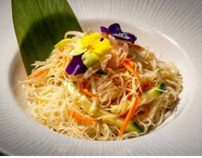 148 · SPAGHETTI DI RISO ALLE VERDURE