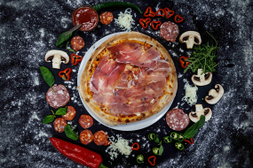 Pizza Party Prosciutto Crudo