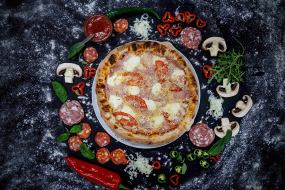 Pizza Party Bella