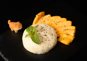 MANGO STICKY RICE