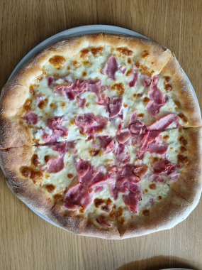 Pizza Prosciutto