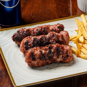 Mici bucată