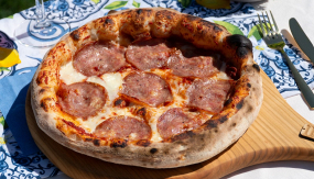 Pizza Prosciutto e Salame 