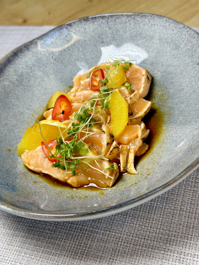 MODERN STYLE SASHIMI