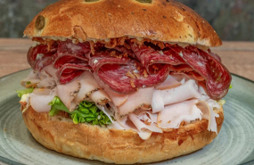 Sandwich LE FULL PASTRAMI