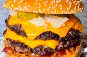 DOUBLE BURGER