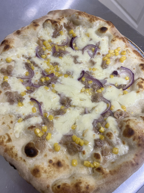 Pizza Tonno