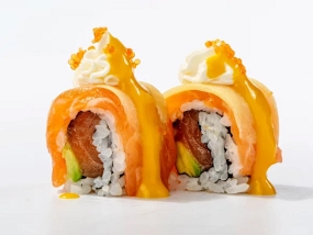Uramaki Salmone Mango Roll