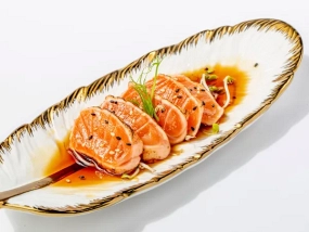 Tataki Salmone al Ponzu Sauce
