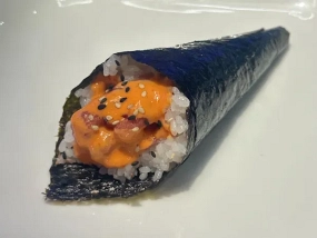 Spicy Tuna Temaki