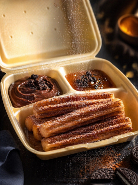 Churros mit Nutella und Karamell
