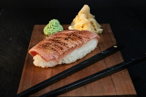 Maguro Flamed Nigiri