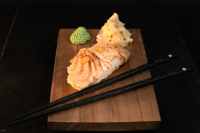 Sake Flamed Nigiri