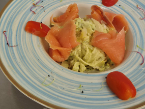 PÂTES PESTO VERDE SAUMON