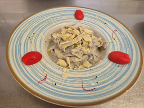 PÂTES CHAMPIGNON A LA TRUFFE