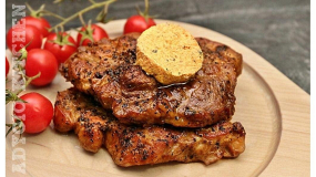 Ceafă de Porc la Grătar