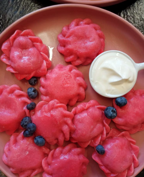 Pierogi z wiśnią 