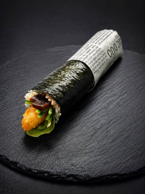 Long roll z krewetkami w tempurze 250g