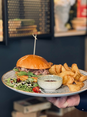 Burger Aglaia