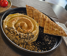 Hummus cu Pită Grecească