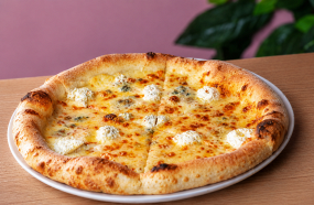 Pizza Quattro Formaggi