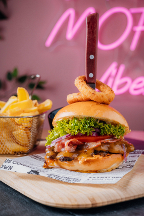 Burger Clasic Vită