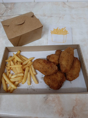 Csirkeszárny bundázott, hasábbal 5 darabos