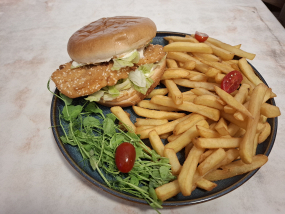 Csirkés hamburger menü