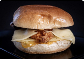 CHICKEN DELUXE