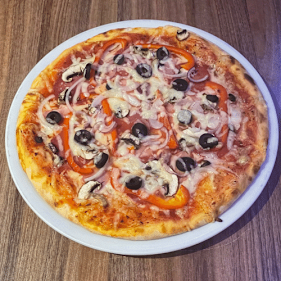Pizza Speziale ab 10,90 EUR