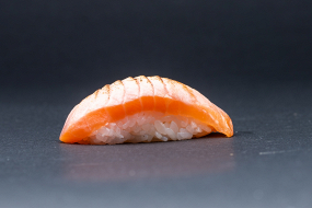 74 Sake Aburi Nigiri