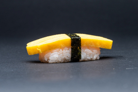 71 Tamago Nigiri