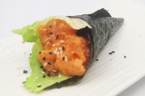 187. Temaki Sake Spicy