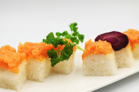 228. Oshisushi Sake Spicy