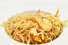 58. Spaghetti di Riso con Gamberi