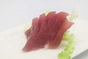 90. Sashimi Maguro