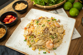 605: Duong Chau Chao Fan 