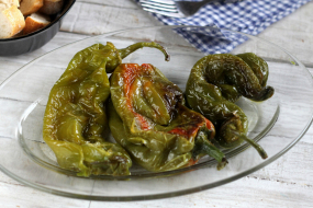 Pimientos Verdes Fritos (MEDIA RACIÓN)