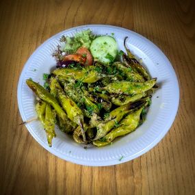 Peperoni gegrillt mit Knoblauch	