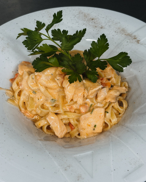 Tagliatelle al salmone