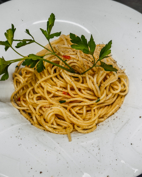 Spaghetti aglio olio e peperoncino 🌶