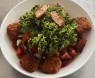 Salat mit Shrimp-Nuggets