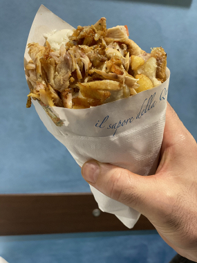 Pita Gyros Maiale.(SOLO ASPORTO)
