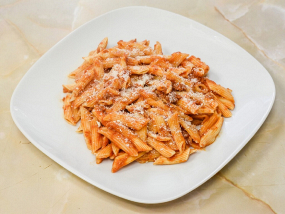 Macarrons Bolognesa
